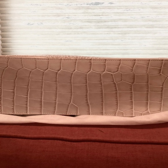 New with Tag. Authentic Longchamp Women's Roseau Club Stripe Shoulder bag - Picture 3 of 6